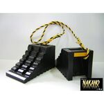 【ハイプラ歯止め　トラロープ付き　黒】 タイヤ止め　軽量型タイヤストッパー　車輪固定