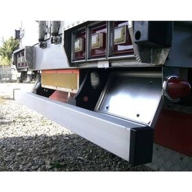 ★純正タイプ　リアバンパー　ステンレスヘアラインタイプ　4tトラック用